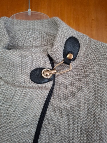 Cape poncho 42 - poncho,