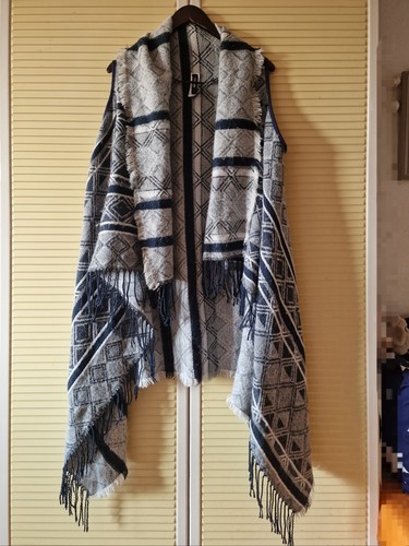 Grauer cape poncho - cape, umhang